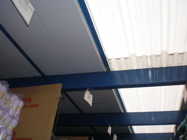 32.- Panel aislado. Vista interior.