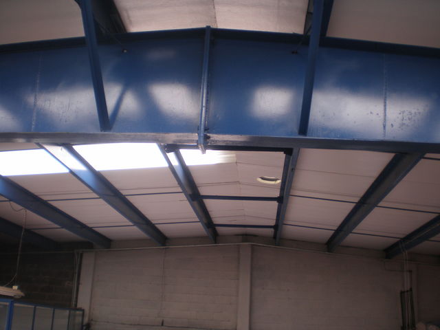 34.- Panel aislado. Vista interior.