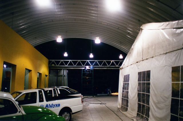 38. Arcotecho. Por su geometría, se logra una excelente iluminación nocturna.